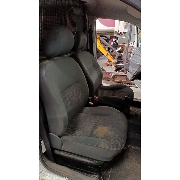 2010 Citroen BERLINGO-46186823