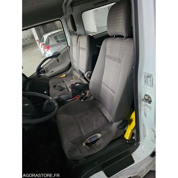 2009 Renault Maxity-46186870