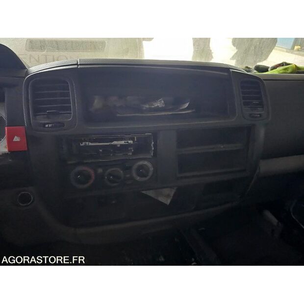 2009 Renault Maxity-46186872