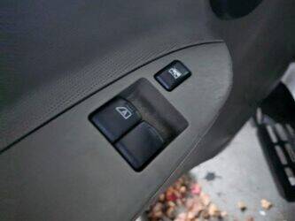 2009-renault-maxity-1435539-46186875