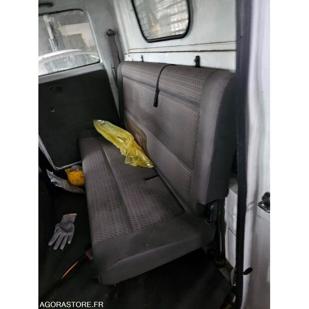 2009 Renault Maxity-46186880