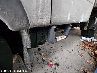 2009-renault-maxity-1435539-46186886