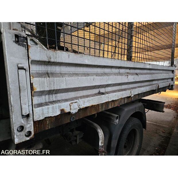 2009 Renault Maxity-46186891