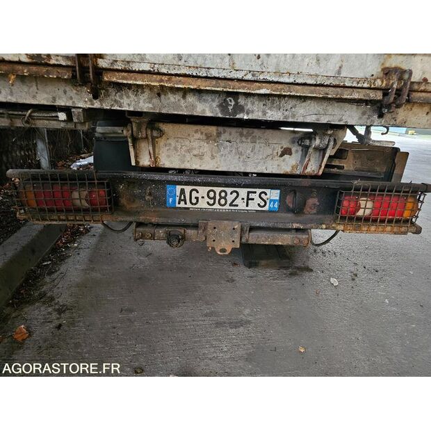2009 Renault Maxity-46186895