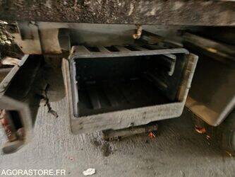 2009-renault-maxity-1435539-46186898