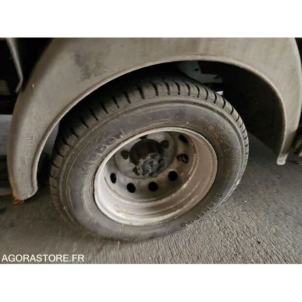 2009 Renault Maxity-46186900