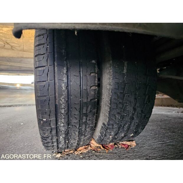 2009 Renault Maxity-46186901