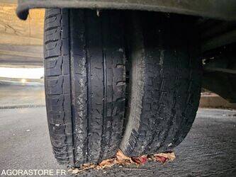 2009-renault-maxity-1435539-46186901