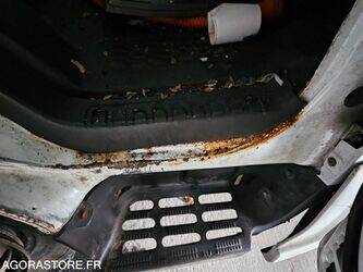 2009-renault-maxity-1435539-46186911