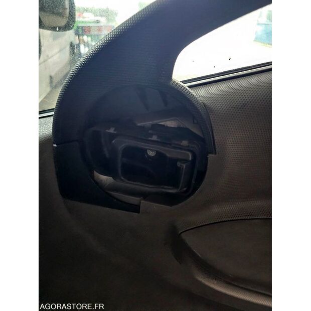 2009 Renault Maxity-46186912