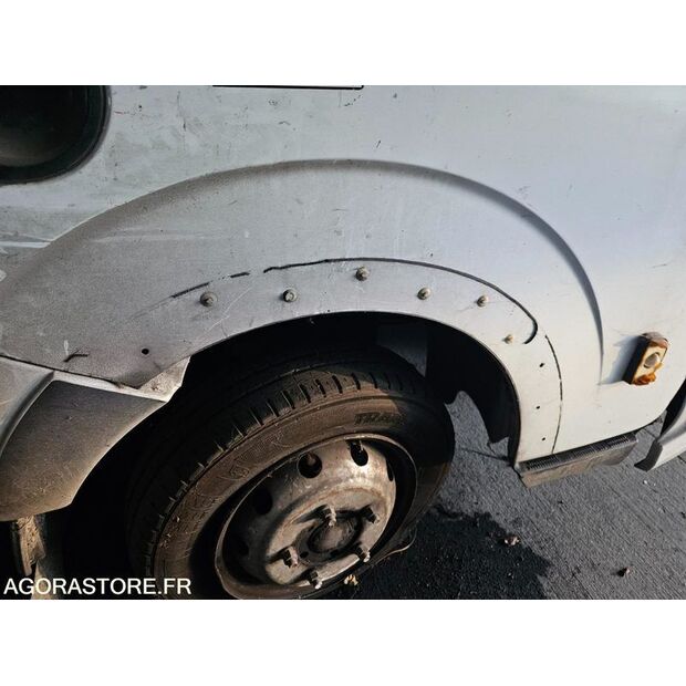 2009 Renault Maxity-46186913