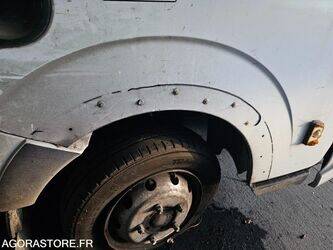 2009-renault-maxity-1435539-46186913