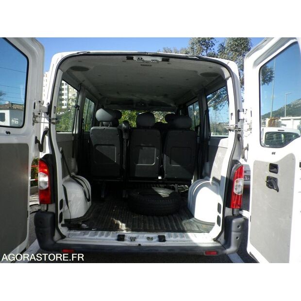 2010 رينو Master-46187187