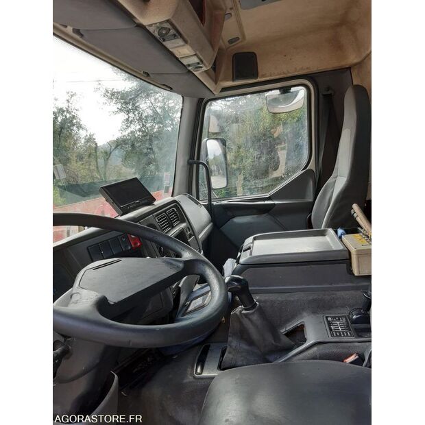 2004 Renault PREMIUM-46187193