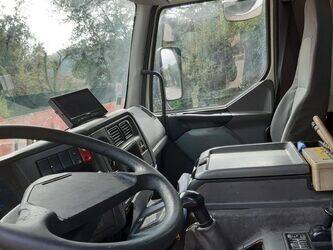 2004-renault-premium-1435561-46187193