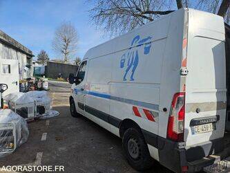 2012-renault-master-1435563-46187209