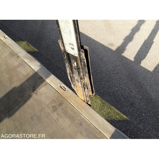 2014 شميتز كارجوبول-46187220