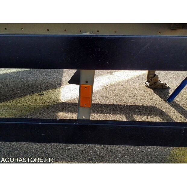 2014 شميتز كارجوبول-46187266