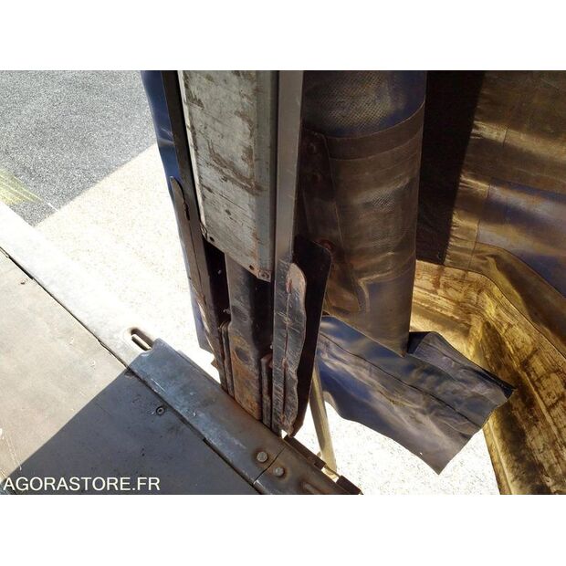 2014 شميتز كارجوبول-46187303