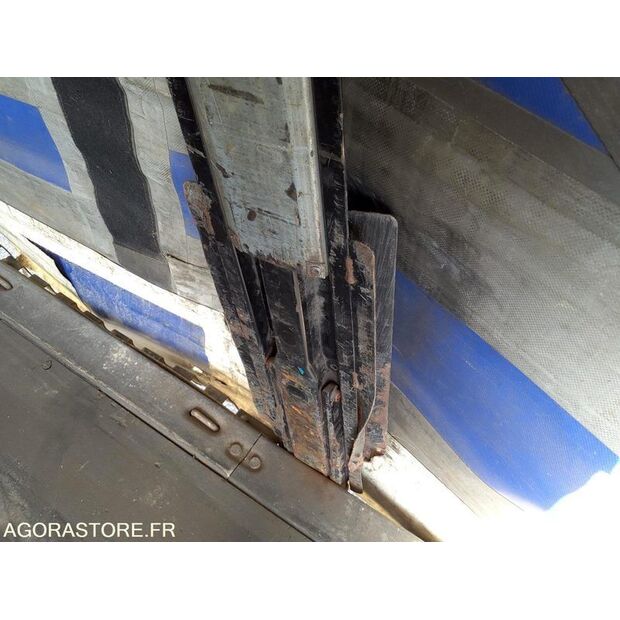 2014 شميتز كارجوبول-46187306