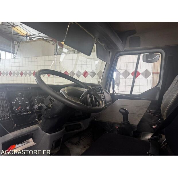 2001 رينو Midlum-46187360