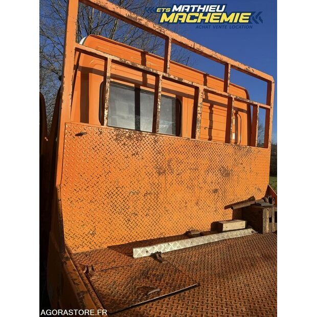 2002 مرسيدس بنز 1018-46187409