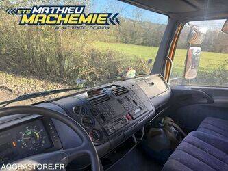 2002-mercedes-benz-1018-1435579-46187412