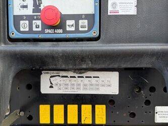 2008-renault-lander-1435595-46187663