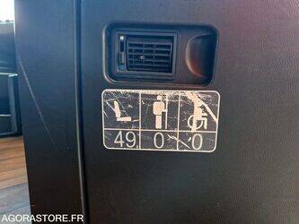 2015-mercedes-benz-travego-1435596-46187713