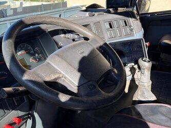 2007-volvo-1435598-46187825