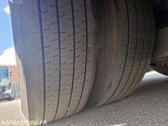 2015-mercedes-benz-travego-1435599-46187851