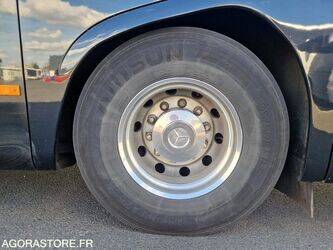 2015-mercedes-benz-travego-1435599-46187863