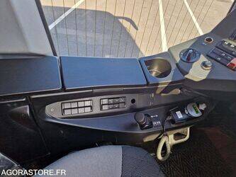 2015-mercedes-benz-travego-1435599-46187879