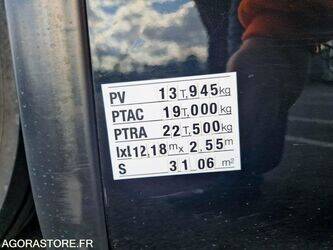 2014-mercedes-benz-travego-1435600-46187911