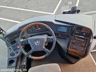 2014-mercedes-benz-travego-1435600-46187947