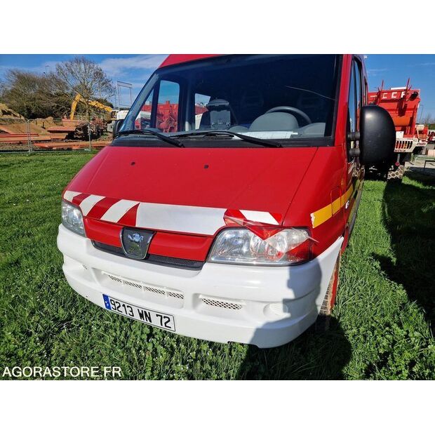 2002 بيجو BOXER-46188020