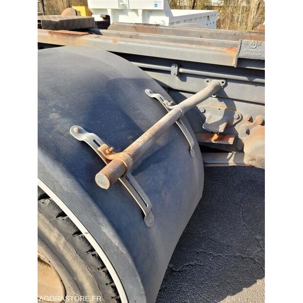 2001 Renault PREMIUM-46188088