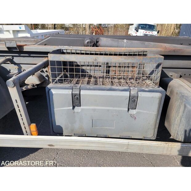 2001 Renault PREMIUM-46188089