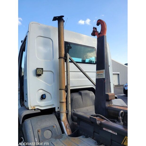 2001 Renault PREMIUM-46188109