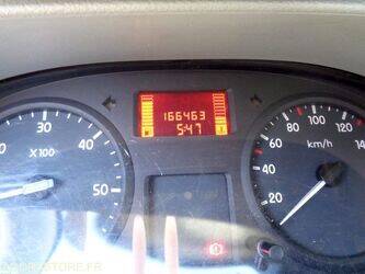 2009-renault-master-1435045-46188213