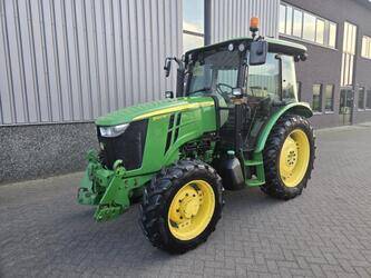 Image for TRACTORS JOHN DEERE 5100M