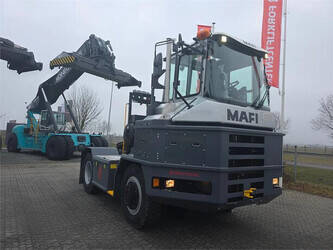 صورة ل جرارات السحب 2026 مافي HD445