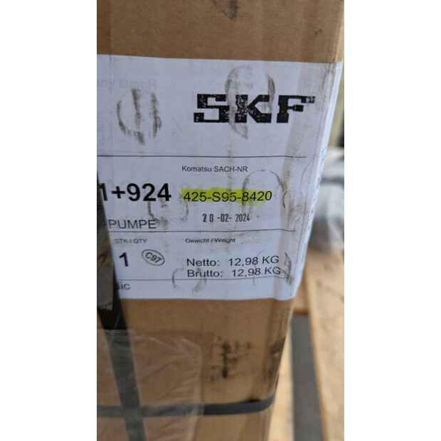 2025 Komatsu SKF GREASING PUMP 425-S95-8420-46189893