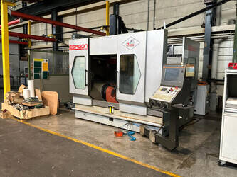 2005-omv-esagon-46190048