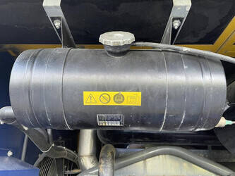 2015-compair-c200-1435693-46190315