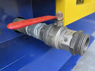 2015-compair-c200-1435693-46190321