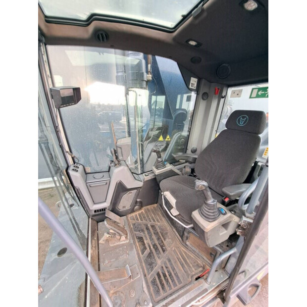 2017 FUCHS MHL350F-46190409