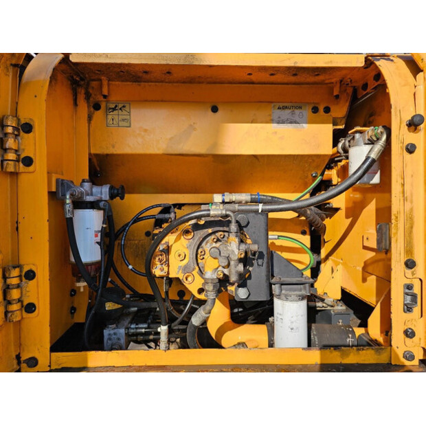 2008 Hyundai R210LC-7A-46191302