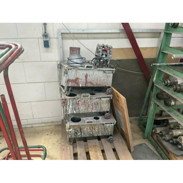 1981 Schiavi EKR 1000-46191484