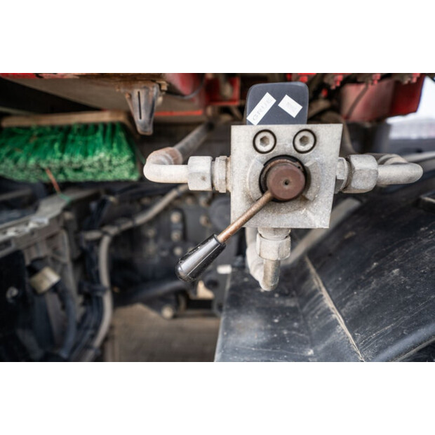 2017 رينو C460-46191966